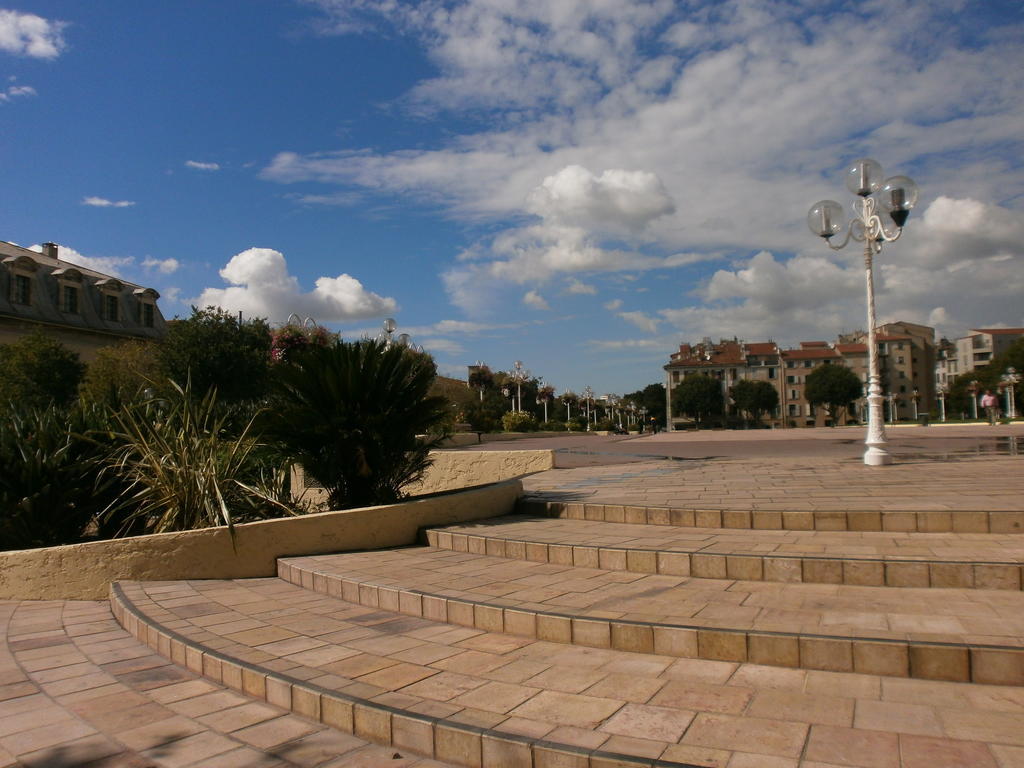 Hotel Bonaparte Toulon Dış mekan fotoğraf