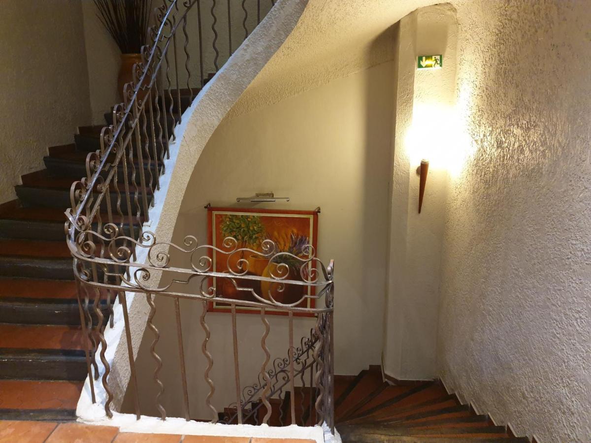Hotel Bonaparte Toulon Dış mekan fotoğraf